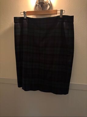 J. Crew Blackwatch Plaid Pencil Skirt in Navy and Green